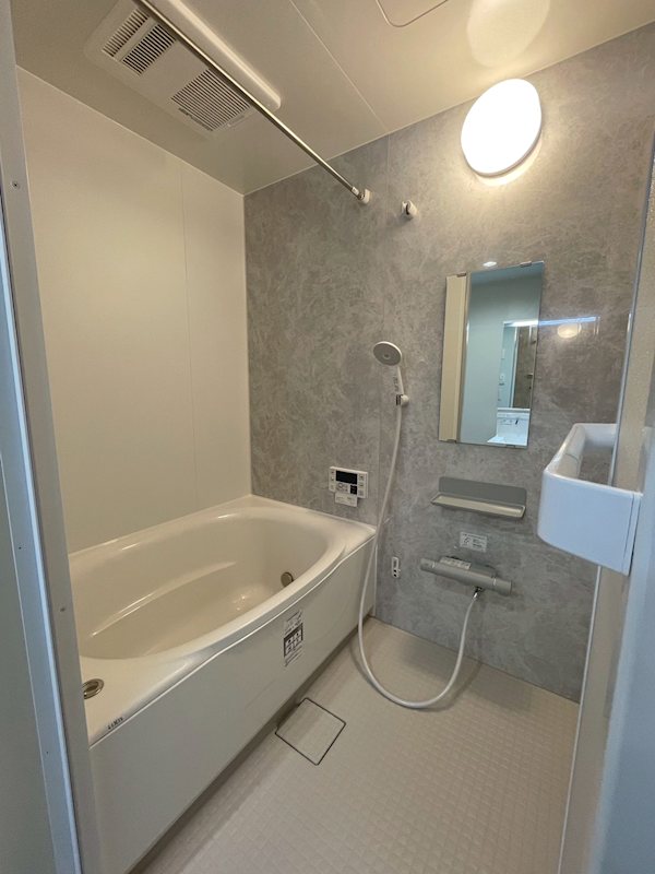 バス・シャワールーム