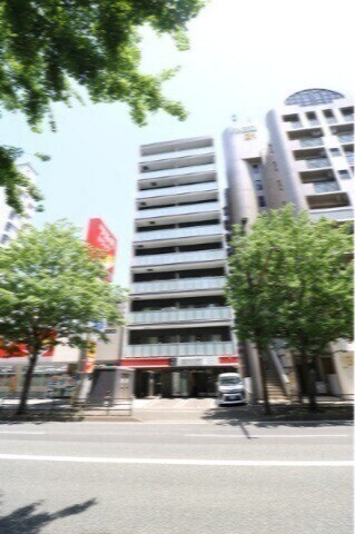 建物外観　人気の角部屋1LDK物件です！