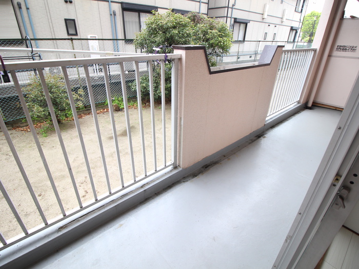 バルコニー　現状が異なる場合は現状優先となります