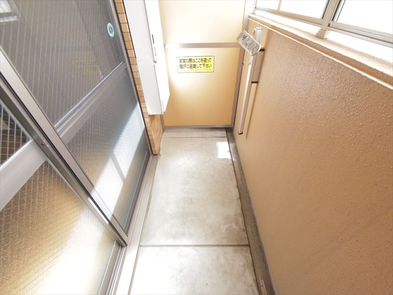 バルコニー　バルコニー