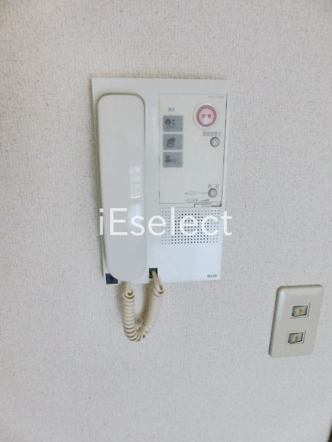 その他　オートロック対応のインターホンです。