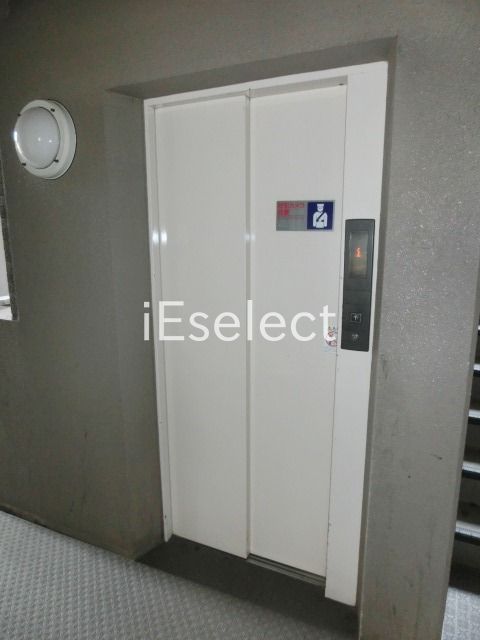 その他共有部分　エレベーター付きです
