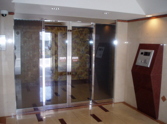 セキュリティ　オートロック完備