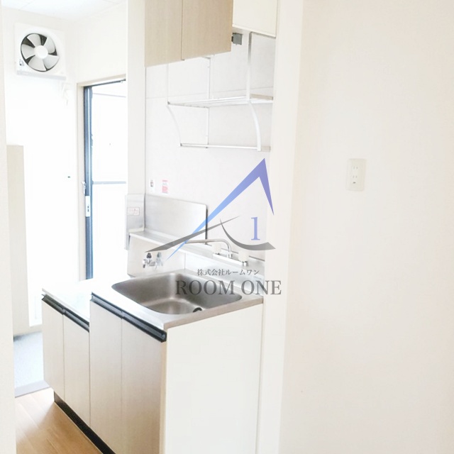 キッチン　キッチンです。