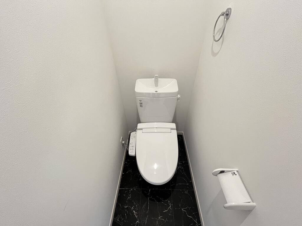 トイレ　別号室の画像のため現状優先