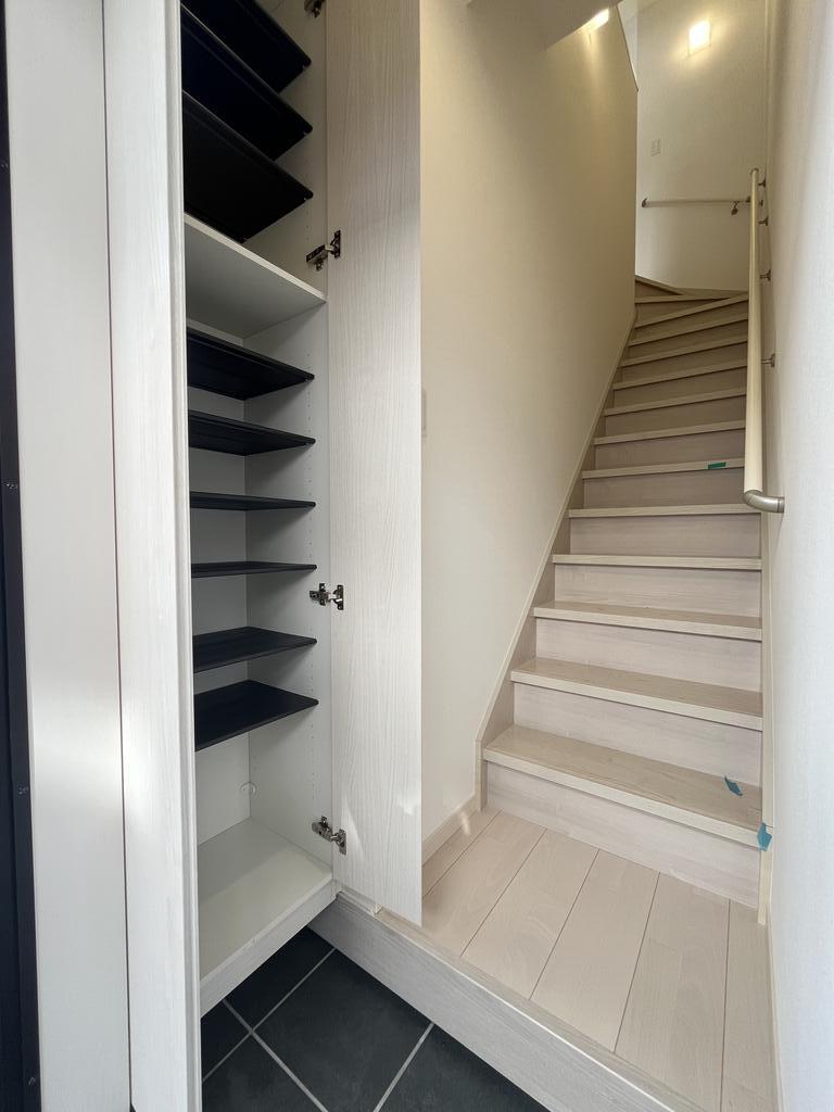 玄関　別号室の画像のため現状優先