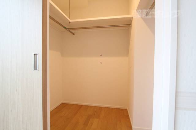 収納　人気のウォークインクローゼットです。