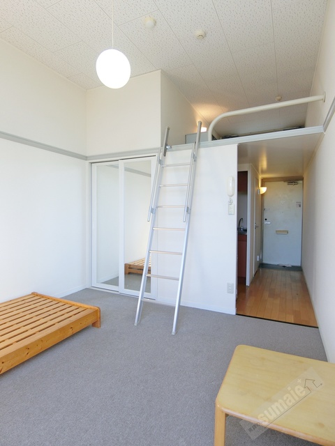 居室・リビング　家具家電無し