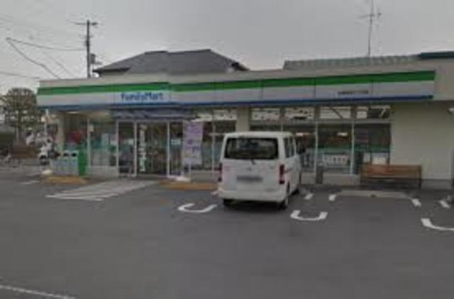コンビニ　ファミリーマート杉並宮前二丁目店（コンビニ）まで360m