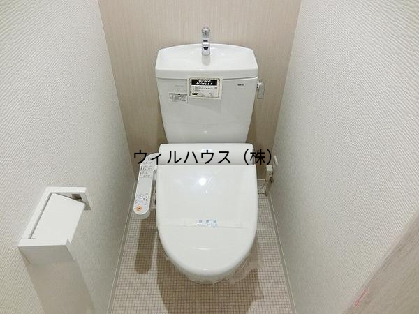 トイレ　ウォシュレット！