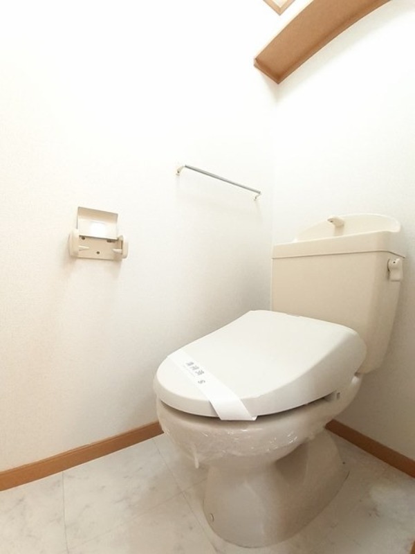 トイレ　図面と現状に相違がある場合には現状を優先