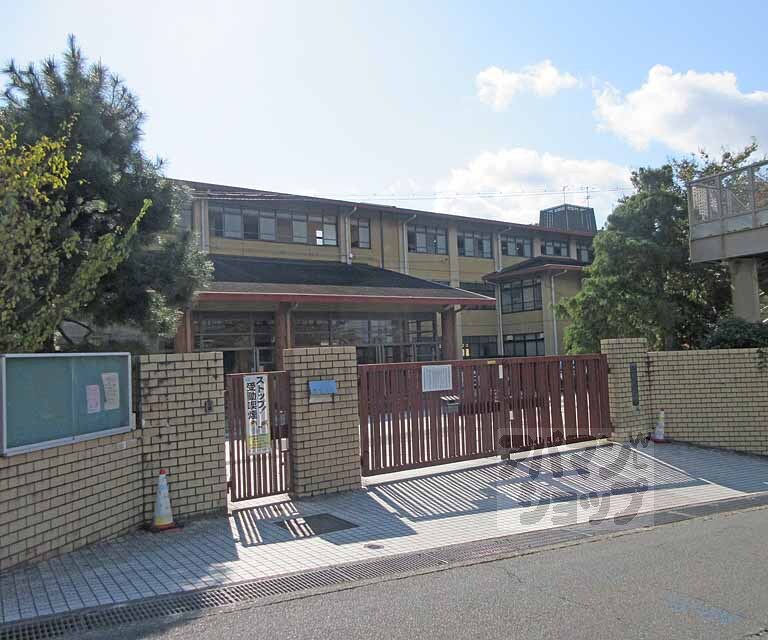 小学校　藤城小学校（小学校）まで850m