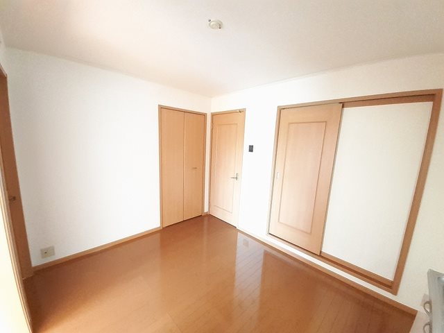 居室・リビング　※同タイプのお部屋になります。