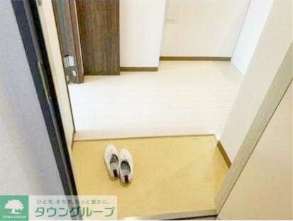 玄関　お部屋探しは株式会社　タウンハウジング　までお気軽にお問合…