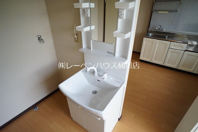 洗面設備　レーベンハウス桶川店へ　048-787-5511