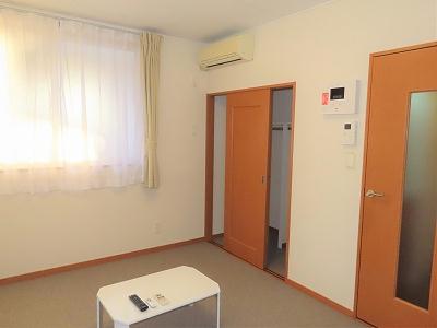 その他部屋・スペース　カーペットのお部屋です