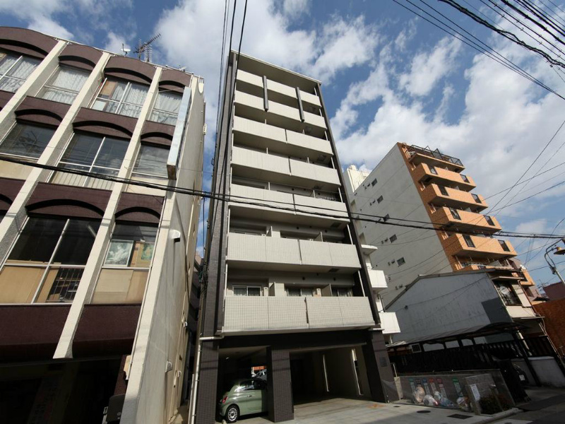 建物外観　外観　オートロック　防犯カメラ付
