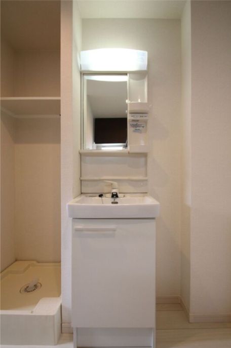洗面設備　弊社は都内全域の物件をご紹介可能です！