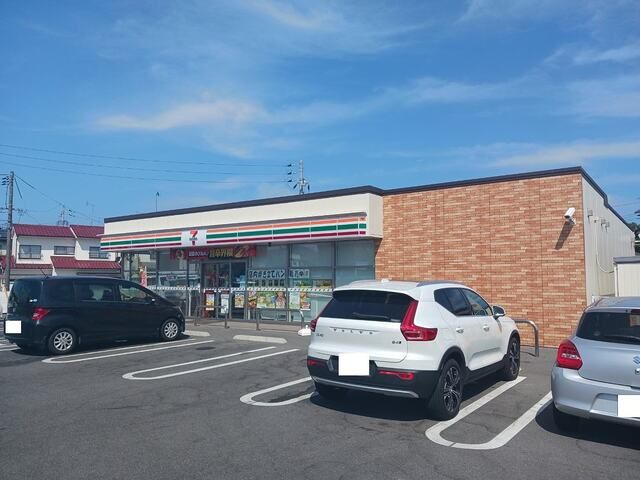 コンビニ　セブンイレブン倉敷黒崎店（コンビニ）まで450m
