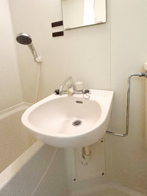洗面設備　別部屋同仕様タイプ