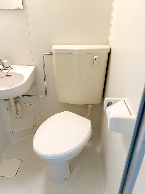 トイレ　別部屋同仕様タイプ