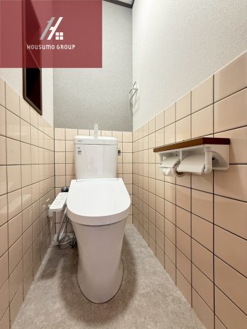 トイレ　トイレもきれいです