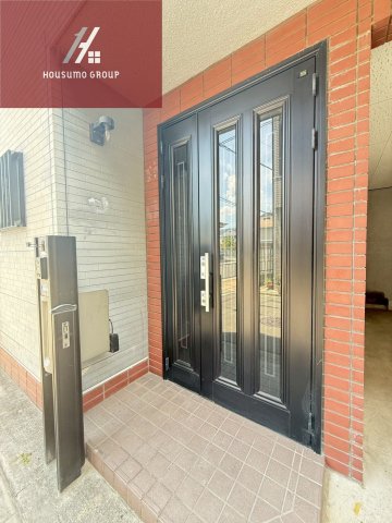 エントランス　建物の内部です