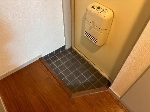玄関　PROXYスクエア徳川