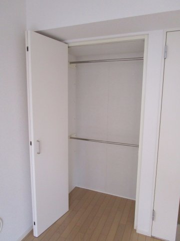 収納　使い勝手のいい多機能クローゼット