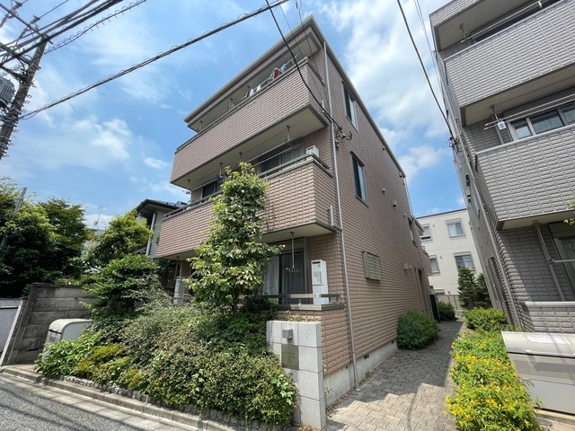 建物外観　耐震構造の旭化成へーベルメゾン