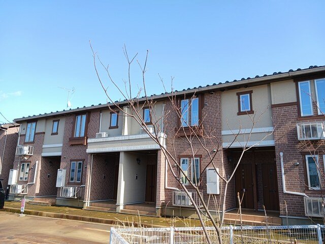 建物外観　落ち着いた雰囲気の外観です