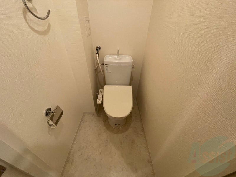 トイレ　トイレです。ウォシュレット付を探している方、おすすめです。