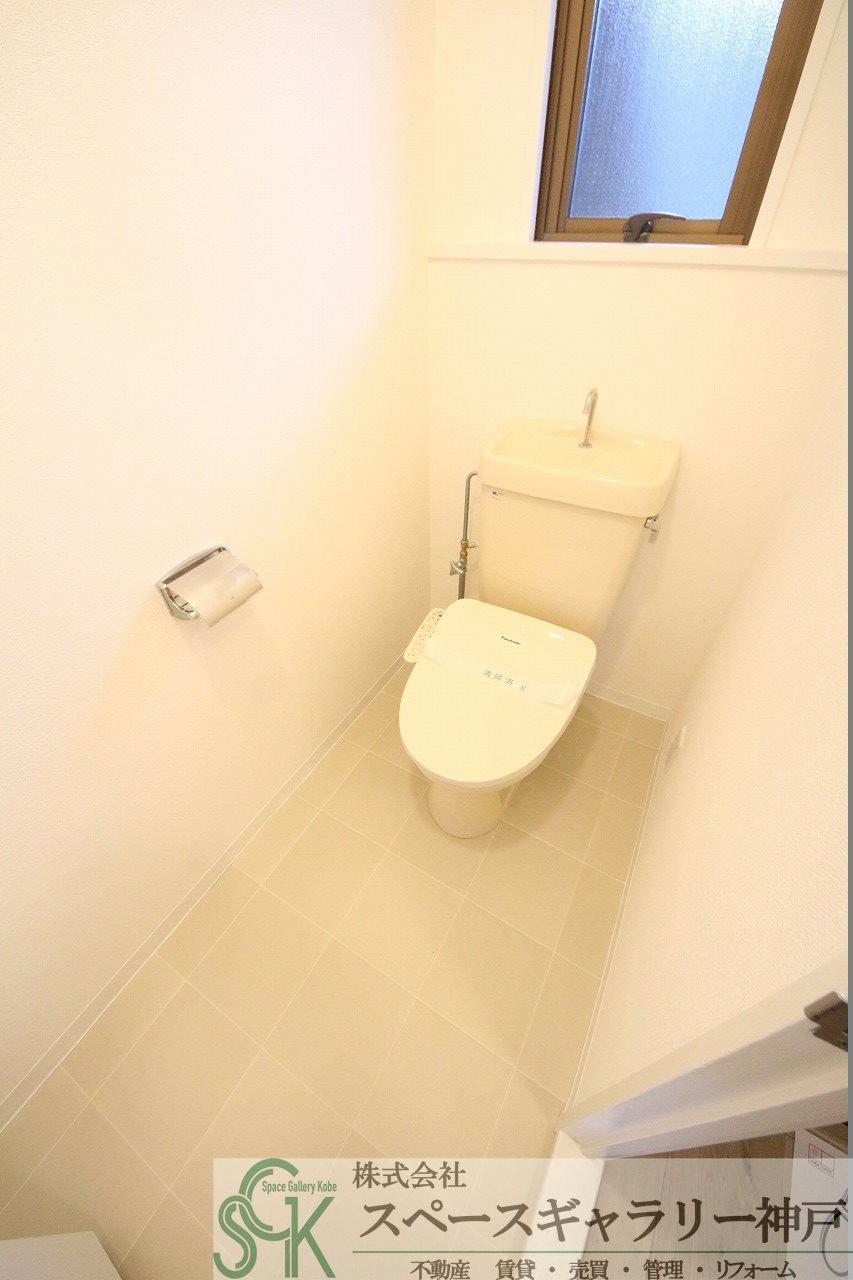 トイレ　※同物件の別のお部屋の参考写真です※