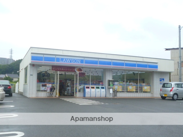 コンビニ　ローソン 横須賀舟倉（コンビニ）まで521m