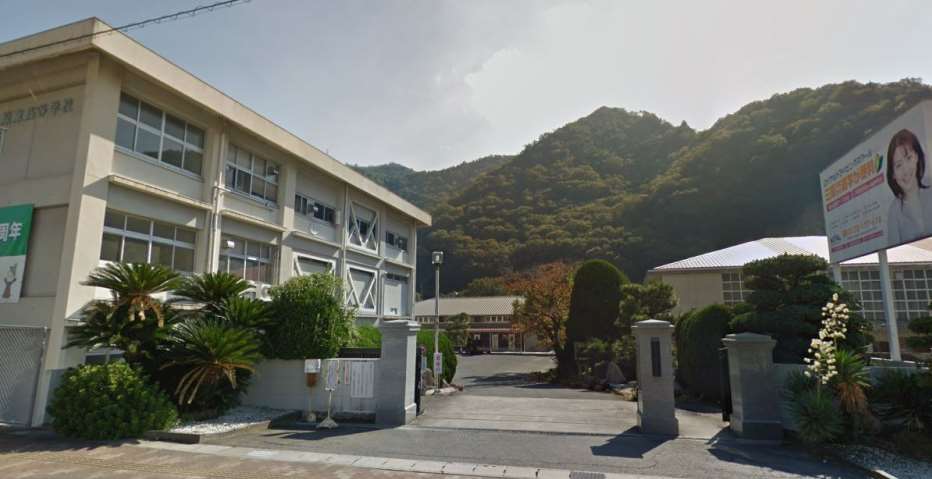 高校・高専　広島県立三原東高等学校（高校・高専）まで953m