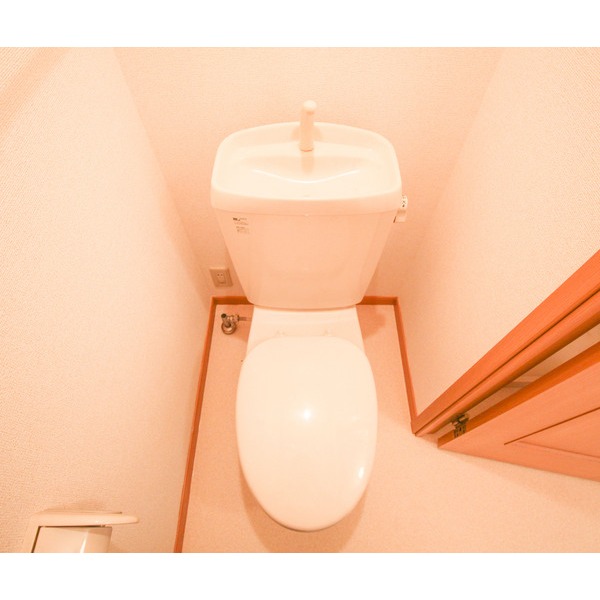 トイレ　同じ建物の別なお部屋