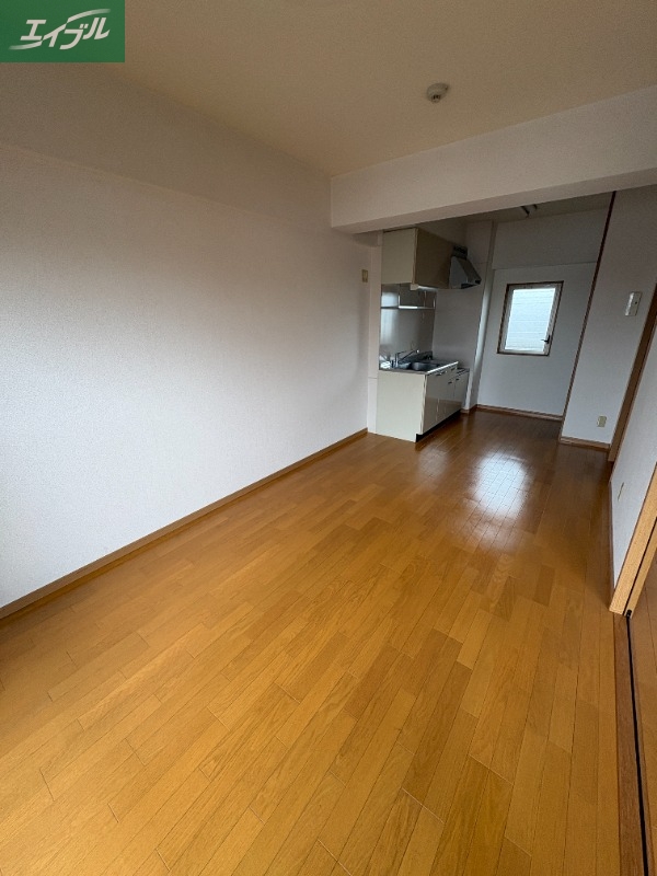 居室・リビング　同タイプのお部屋の写真です