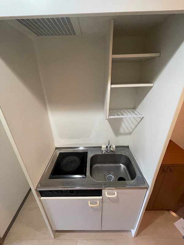 キッチン　※別のお部屋の写真です