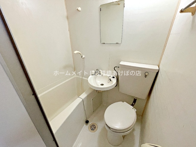 バス・シャワールーム　同型別部屋写真