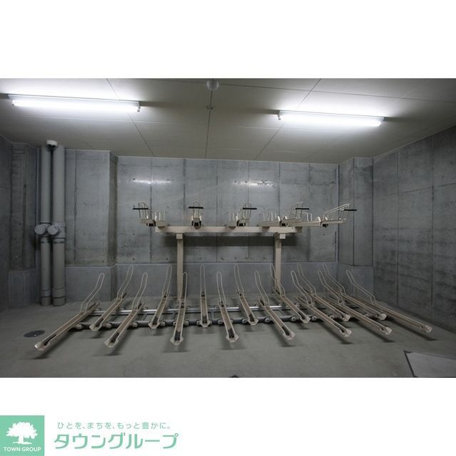 駐車場　自転車置場