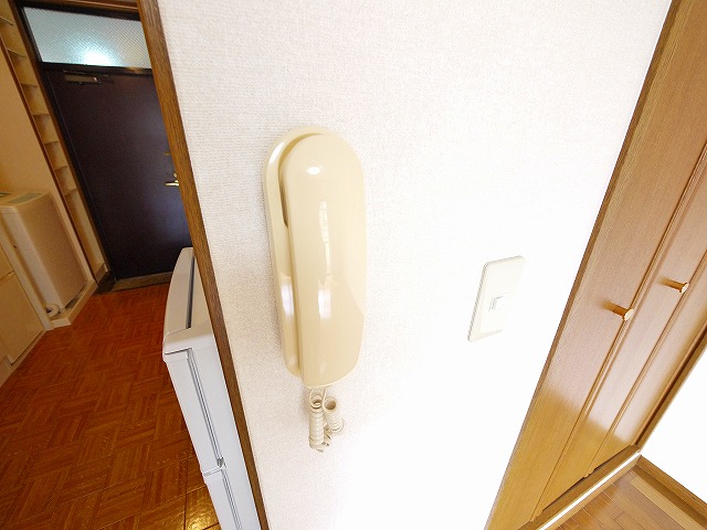 セキュリティ　インターホンです