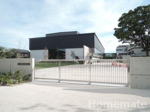 中学校　鎌倉市立大船中学校（中学校）まで968m