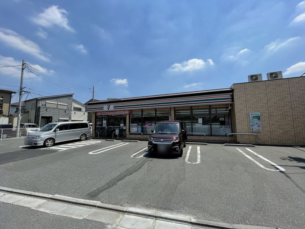 コンビニ　セブン-イレブン 浦和桜田２丁目店（コンビニ）まで60m