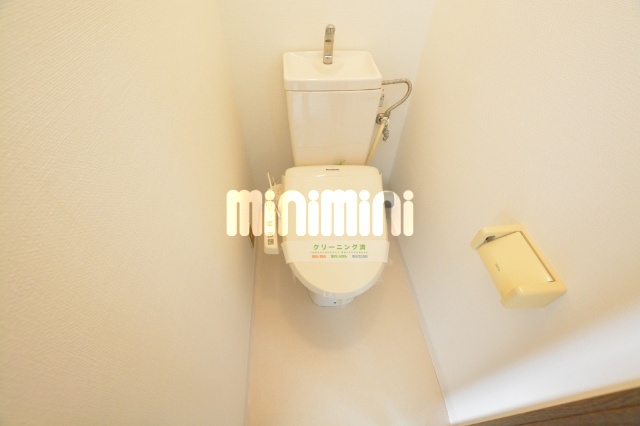 トイレ　広々したトイレです
