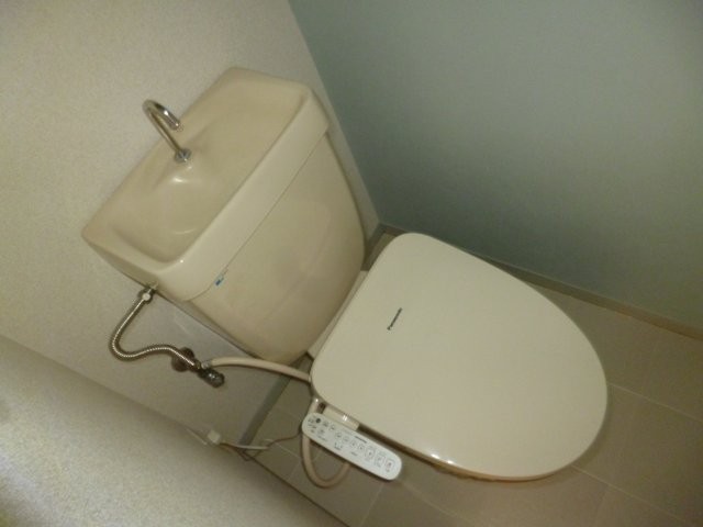 トイレ　ウォシュレット