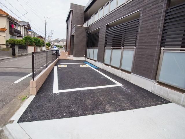 駐車場　♪敷地内駐車場♪