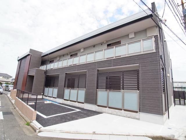 建物外観　♪エントランス側から見て♪