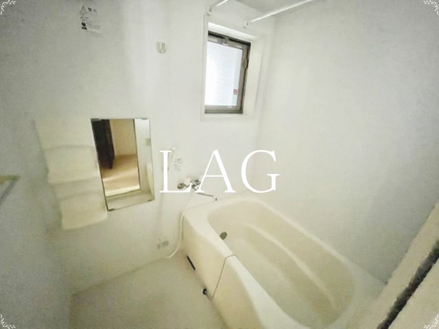バス・シャワールーム　お風呂です。