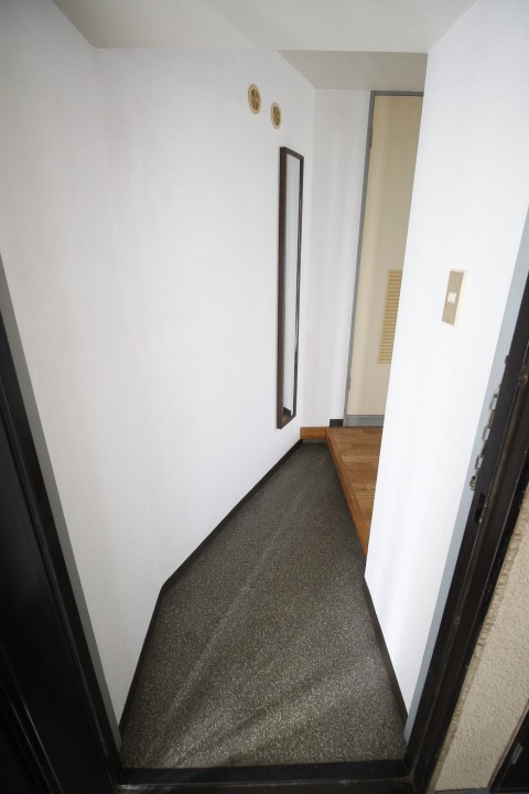 玄関　※他部屋参考写真