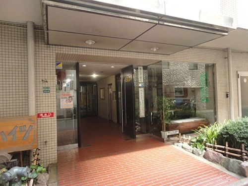 建物外観　外観　※2012年8月撮影